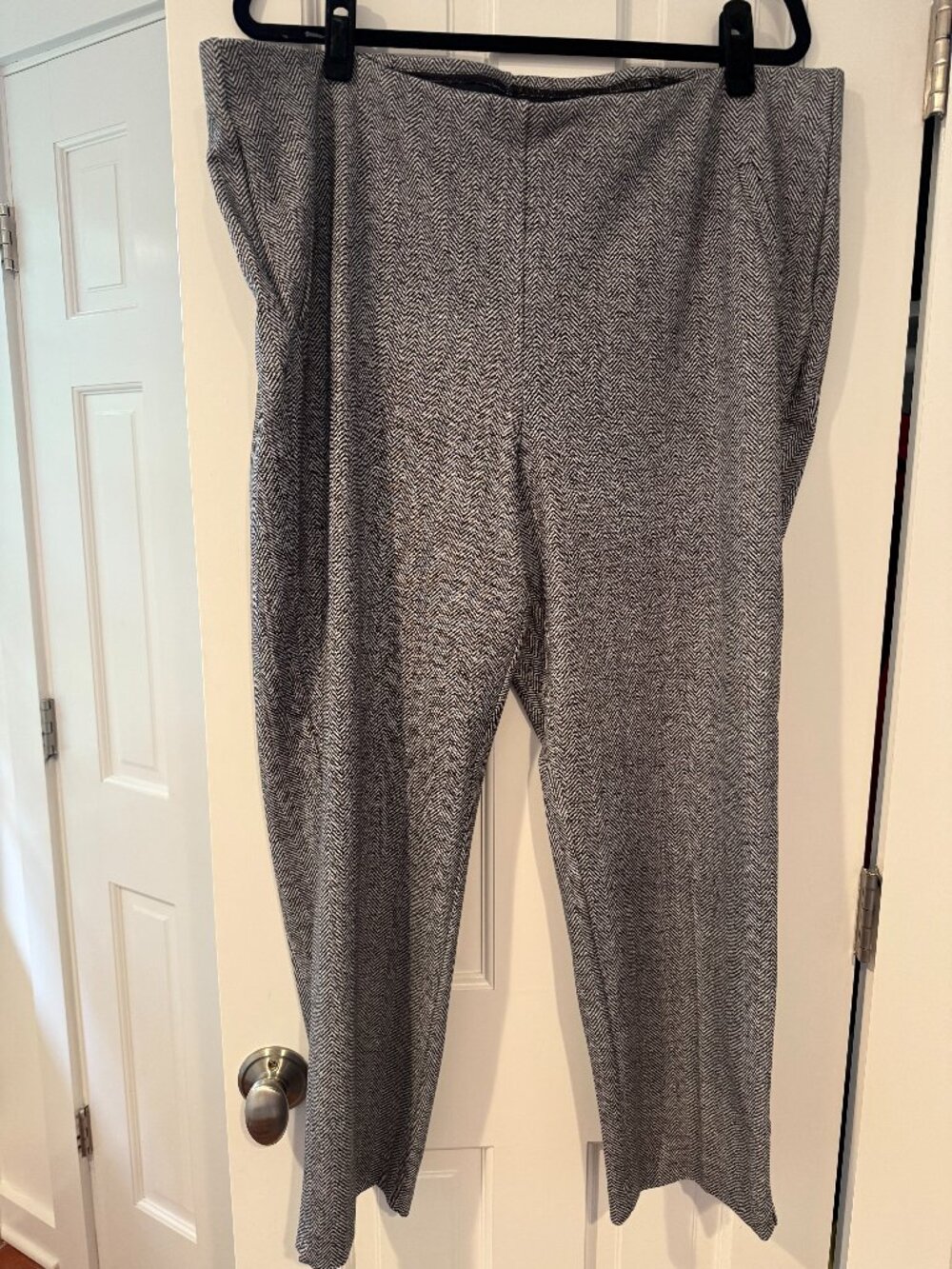 Chico's Fabulously Slimming Pants